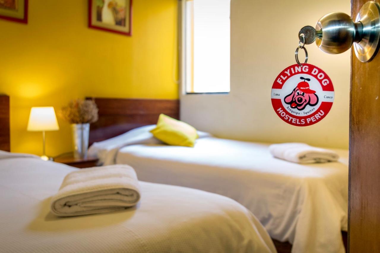 Flying Dog Hostel Lima Exteriör bild