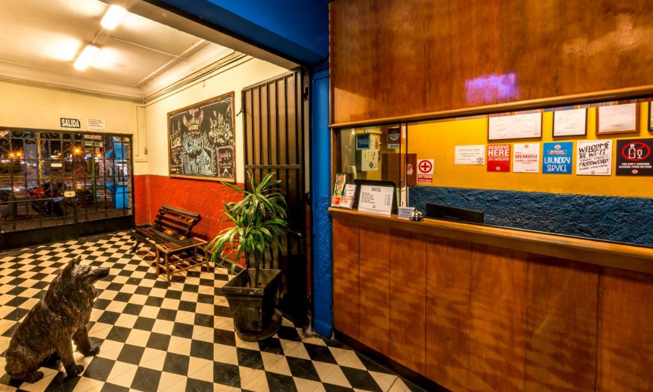 Flying Dog Hostel Lima Exteriör bild